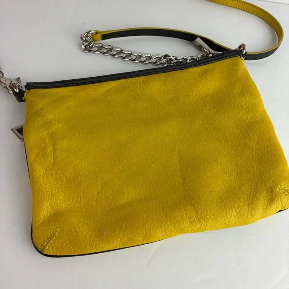 Botkier Cruz Gold & Black Leather Crossbody w/Chain Strap - Picture 5 of 9